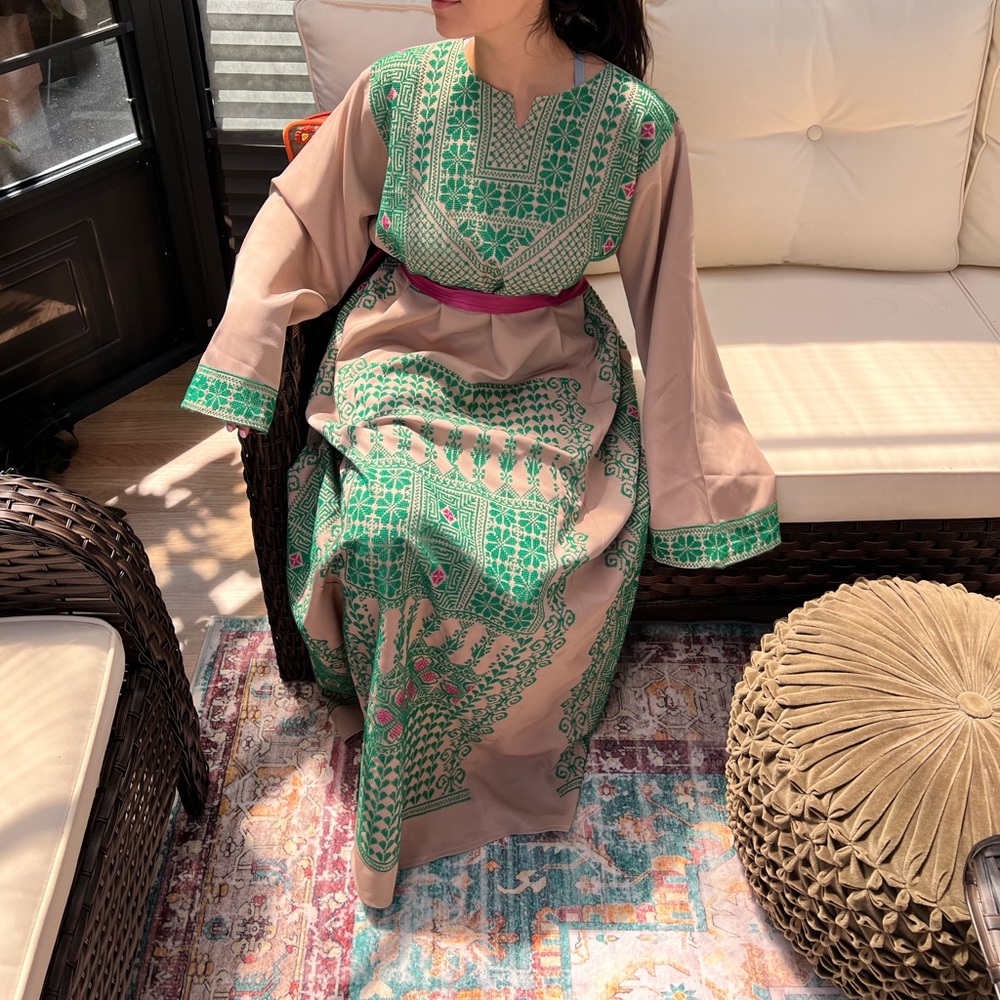 Green and Tan Embroidered Thobe